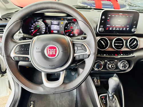 Fiat Cronos Precision 1.8 16v Flex Aut