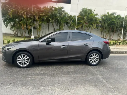 Mazda 3 2.0 Touring At