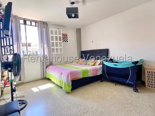 Casa En Venta, Urb. Palo Verde