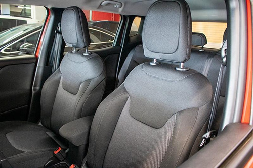 Imagem 5 de 8 de Jeep Renegade 1.8 16v Sport
