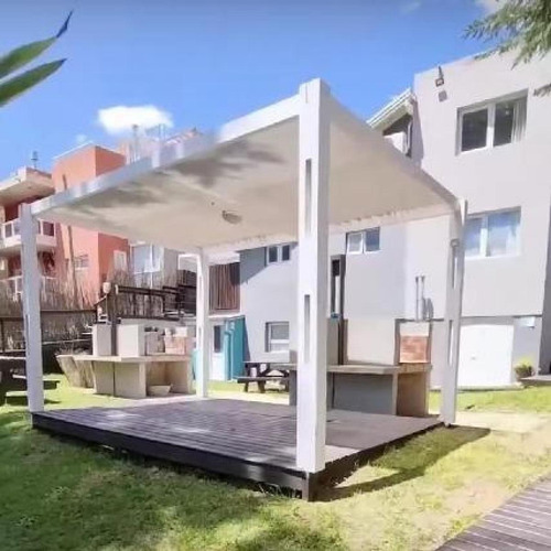 Complejo De Viviendas En Venta - 11 Unidades - 1.300mts2 - Mar Azul