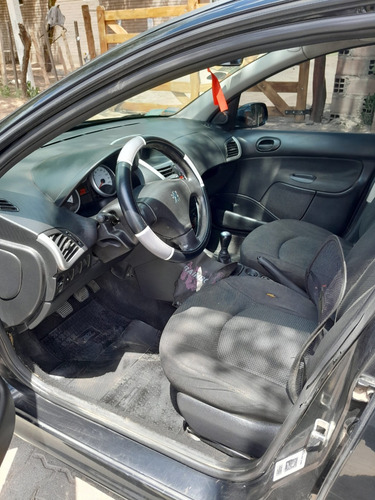 Peugeot 207 1.4 Sedan Active 75cv
