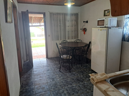 Inmobiliaria Costa Azul Vende Cuatro Casas En Un Solo Padrón, A 150 Metros De La Playa Antoniopolis, Rocha.
