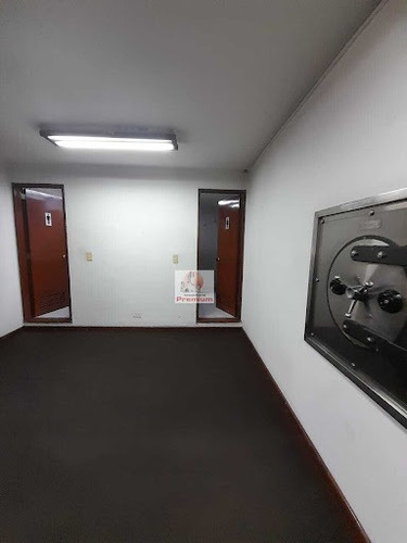 Imagen 21 de 28 de Locales En Arriendo San Victorino 152-3223