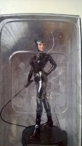 Figura Cat Woman De Resina Coleccion Dc Comics