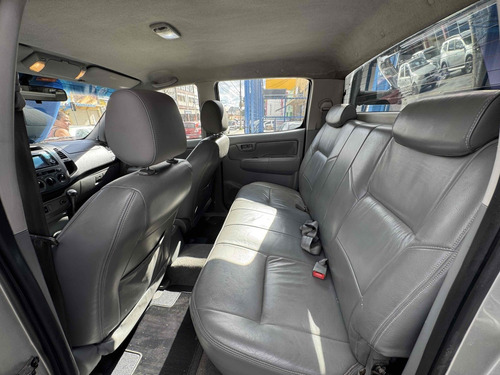 Toyota Hilux 2.5 4X2 CD 16V DIESEL 4P MANUAL
