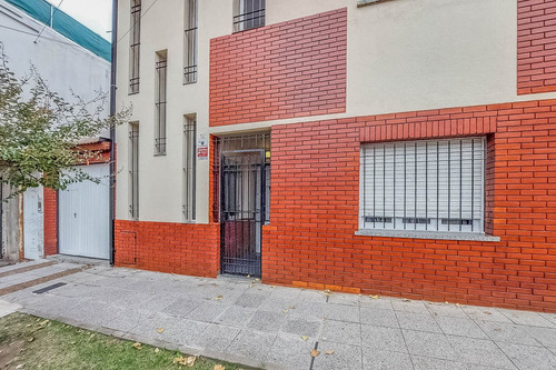 Casa Dúplex De 7 Ambientes En Venta Apto Credito
