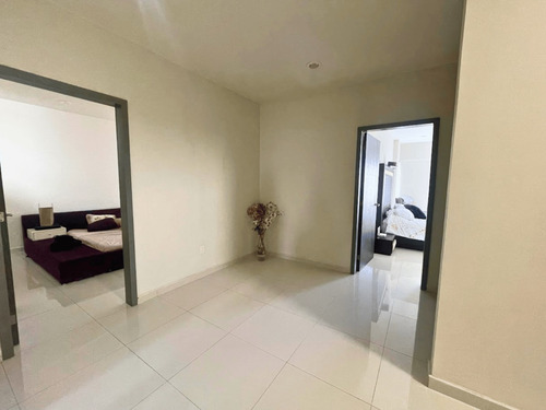 Casa En Venta En Lomas Del Sol, Riviera Veracruzana 302 M² De Lujo Y Comodidad A Pasos Del Mar. Alberca, Terraza Con Vista, Cocina Con Isla, 3 Recámaras, Estudio Y Fraccionamiento Privado Con Casa C