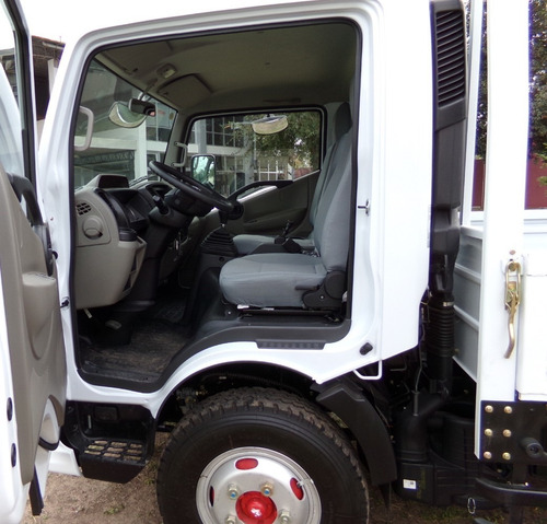 Imagen 5 de 9 de Dfm T01 Cabina Simple Motor Nissan 140hp P/4 Ton 0km My2023