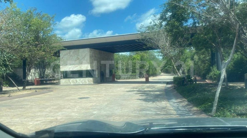 Terreno En Venta En Senderos, Ciudad Mayakoba, Playa Del Carmen, Solidaridad