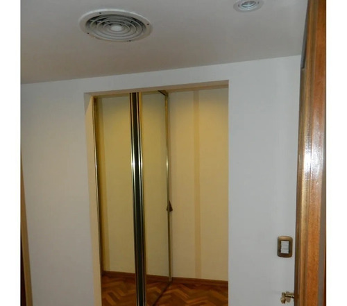 Imagen 7 de 11 de Departamento En Venta, Castelar, Piso Con 2 Cocheras, Único 5 Ambientes