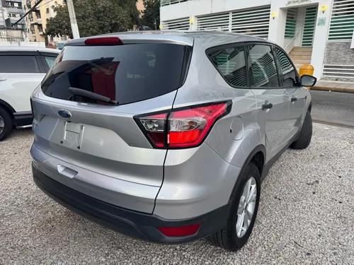 Ford Escape 2018. Motor 2.5