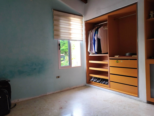 Imagen 13 de 19 de Venta Casa 279mts2 6h/3b/4pe Parque El Retiro 5184