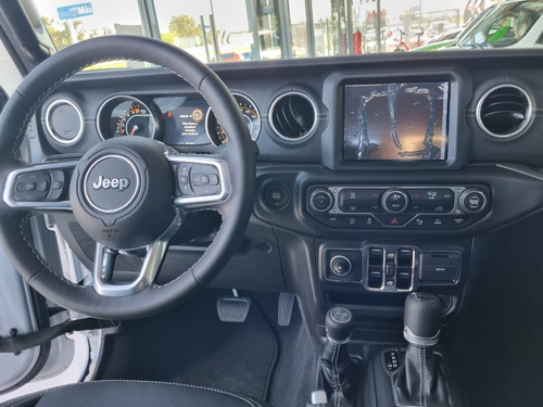 Imagen 11 de 15 de Jeep Gladiator Overland