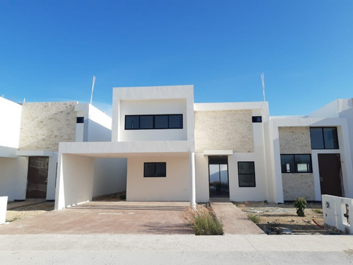 Imagen 1 de 18 de Casa En Venta En Tamanché, Mérida, Yucatán (11amaranto)
