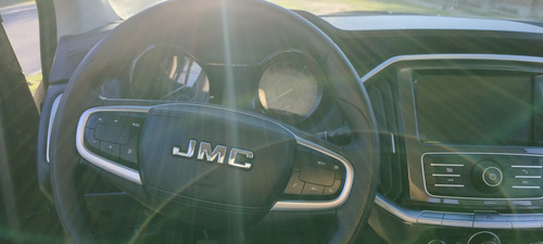 JMC Vigus Plus 2.0T 4X2 Mt