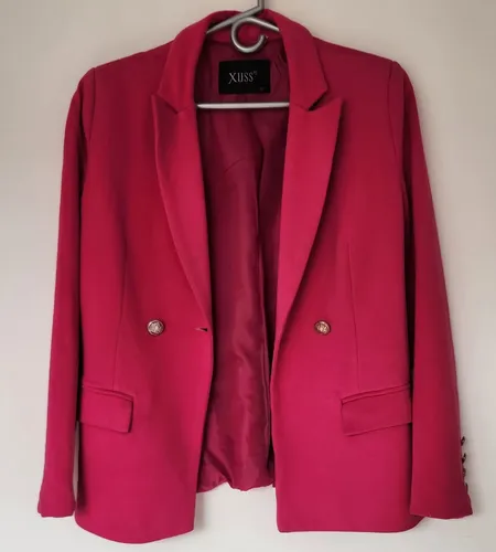 Blazer Xuss Color Fucsia (Usado)
