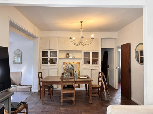 Casa A La Venta Con Renta Hasta Abril 2026 - Bella Vista