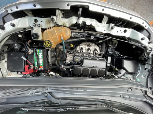 Imagem 13 de 13 de Chevrolet Spin Ltz 1.8 Aut. Flex Completo 2016 Autos Rr