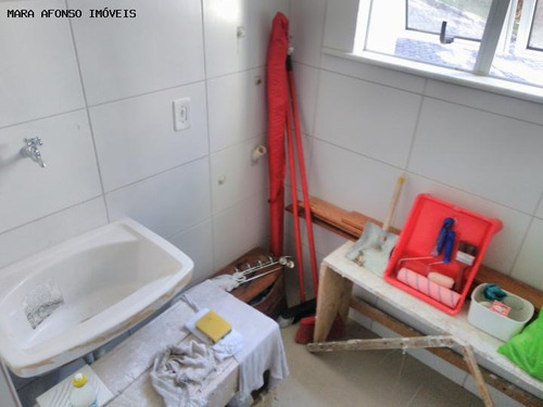 Imagem 3 de 9 de Apartamento Para Venda Em Teresópolis, Pimenteiras, 2 Dormitórios, 1 Banheiro, 1 Vaga - Ap027_2-273544
