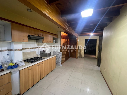 Casa En Venta De 3 Dorm. En Maipú Subsidio