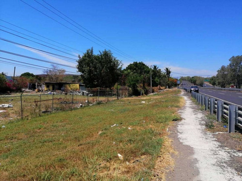 Imagen 14 de 14 de Terreno A Pie De Carretera Loma De Fátima Frente A Cervecera 84.3m