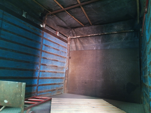 Ford Cargo 915