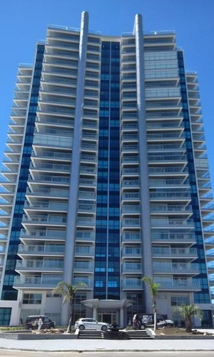 Apartamento Con Vista Directa En Mansa