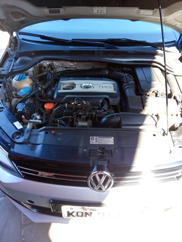 Volkswagen Jetta 2012 2.0 Tsi Highline 4p