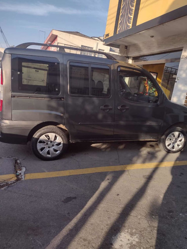 Imagem 6 de 7 de Fiat Doblo 2009 1.8 Hlx Flex 5p