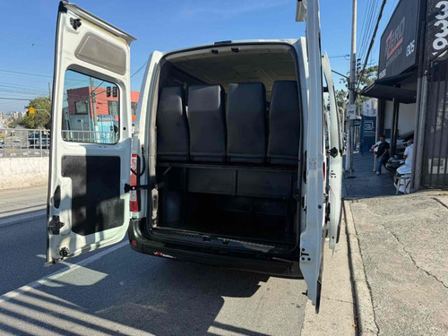 Renault Master 2015 2.3 Dci Minibus L2h2 16 Lugares Diesel