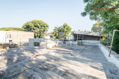 Imagen 2 de 17 de Casa En Padrón Único Con 4 Dormitorios, 2 Baños Completos Y Azotea Exclusiva! ¡reservada!