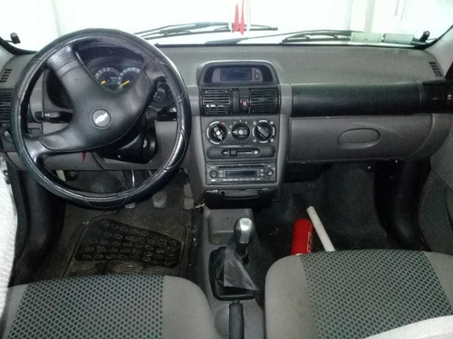 Chevrolet Classic 1.4 Lt Pack 2011