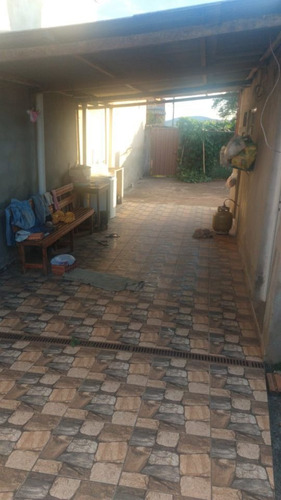 Casa Em Baependi , Com 02 Quartos , Sala Cozinha E Banheiro , Toda Murada . - 1034
