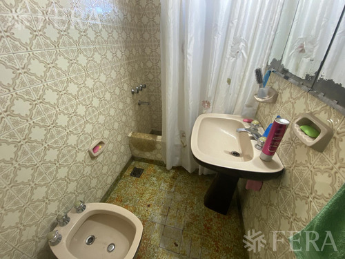 Venta De Casa De 3 Amb Con Local En Lanús Oeste