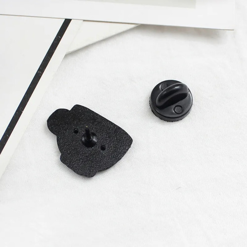 Pin Xícara Caveira - Não É Botton Não É Broche