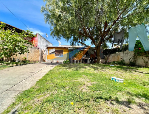 Venta Con Renta De Casa Con Terreno + Apartamento + Monoambiente En Paso De La Arena! Rentabilidad Anual Del 9% Aproximada!