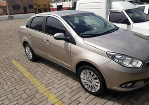 Fiat Grand Siena 2015 1.6 16v Essence Flex 4p