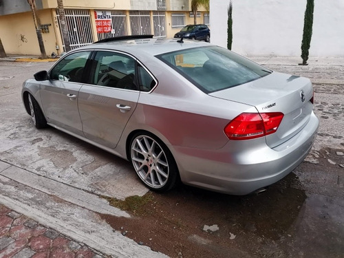 Imagen 4 de 15 de Volkswagen Passat 2015 2.5 Highline L5 P Nave At