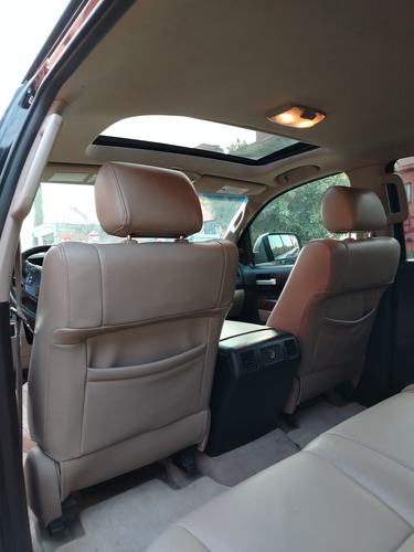 Toyota Tundra 5.7 Ltd V8 Doble Cab 4x4 At