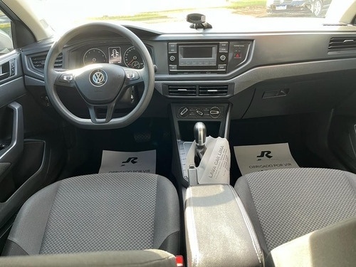 Imagem 8 de 12 de Volkswagen Polo 1.6 Prata 2020
