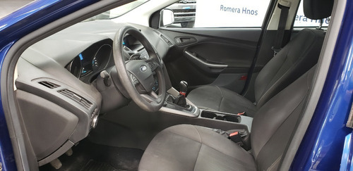 Ford Focus III 1.6 Sedan S