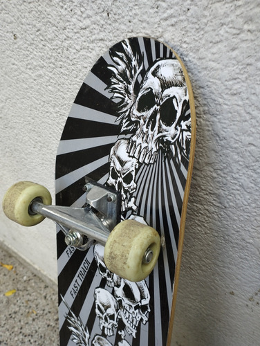 Ofertón!!! Patineta Skateboard 4 Ruedas Blancas Plateados (Usado)