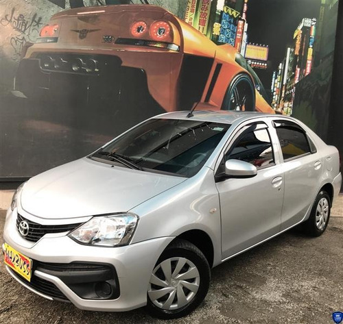 Toyota Etios 1.5 X Sedan 16v Flex 4p Manual 2017/2018