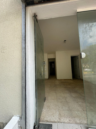 Local Comercial En Venta En La Zona Universitaria, Distrito Nacional