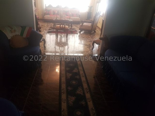 Imagen 9 de 20 de Casa En Venta 22-16359 Yubelys Martínez Rent-a-house