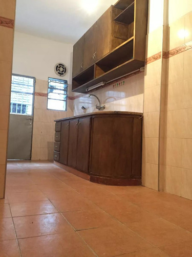 Alquilo Apartamento 3 Dormitorios, Con Garaje. Sin Gastos Comunes. Malvin