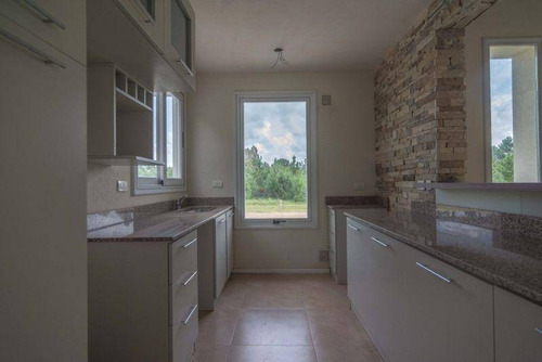 Casa En Venta - 4 Ambientes - Oportunidad La Herradura Pinamar