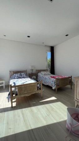 Imagen 18 de 30 de Vendo Casa En La Herradura De La Montura 77