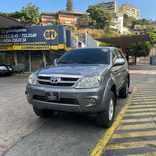 Toyota Fortuner 2008 4x2